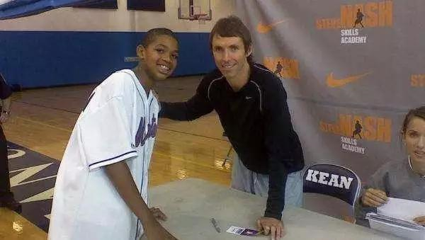 眼中闪着泪 眼中闪着泪